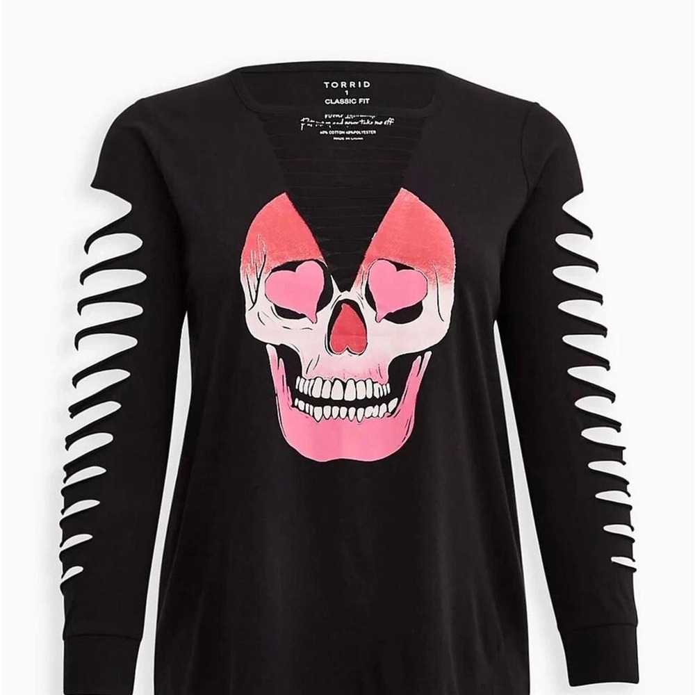 Torrid Skull Heart Graphic Tee Womens 3 Black Excellent Lattice Cut Long Sleeve